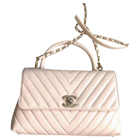 chanel chevron